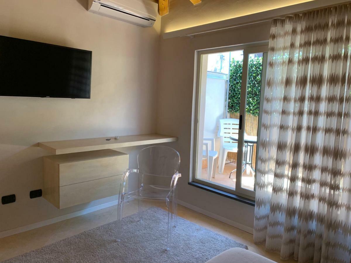 Suite Cavour - Suntripsicily Riposto Buitenkant foto